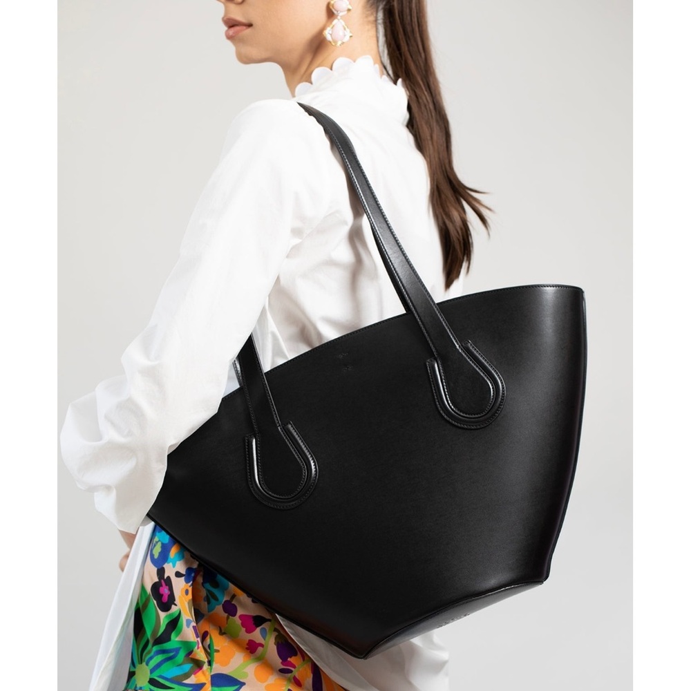 Mark Cross Black Leather Arc Tote
